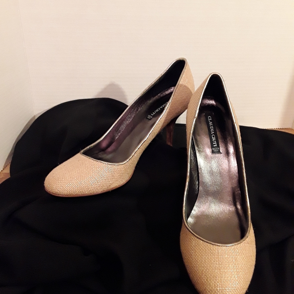 Womens shoes